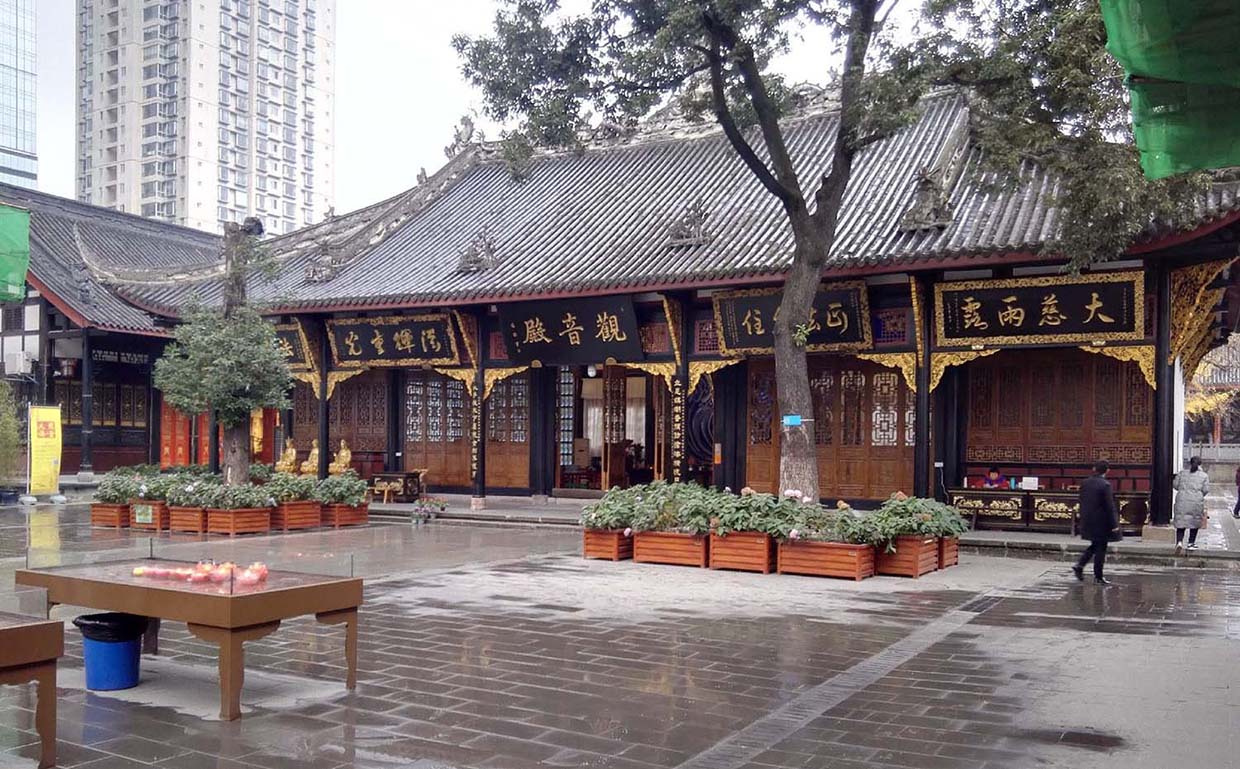 成都锦江区红木牌匾定制：寺庙宗祠,园林景观,创意招牌,抱柱对联