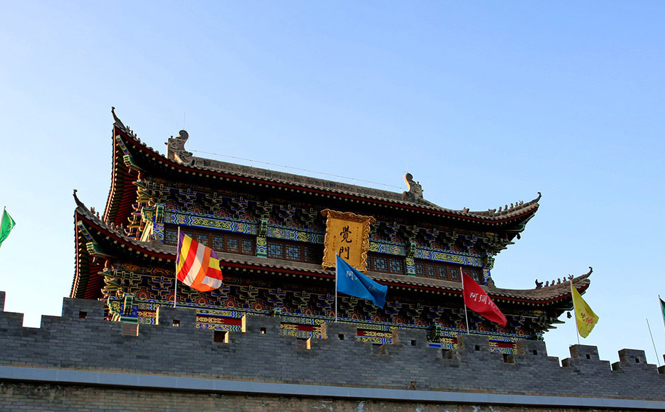 金昌红木牌匾定制：寺庙宗祠,园林景观,创意招牌,抱柱对联